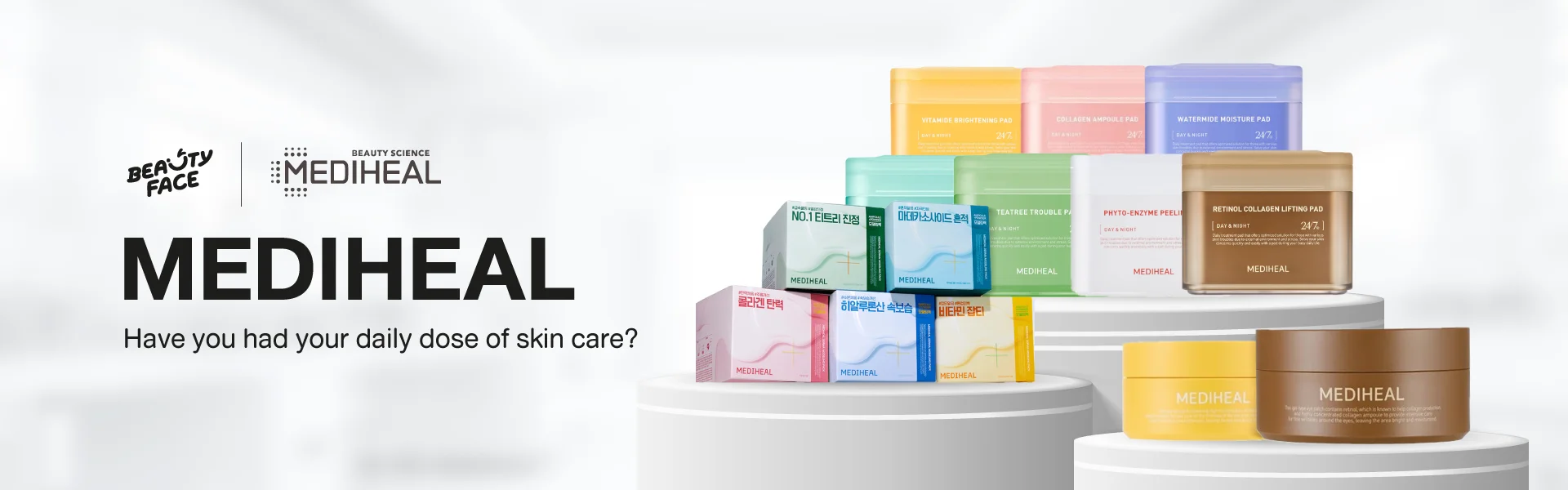 MEDIHEAL ผลิตภัณฑ์ดูแลผิวประจำวัน เช่น โทนเนอร์แพด Toner Pad สูตร Collagen, Vita C, Peel และ Moisture ในแพ็คเกจสีสันต่างๆ