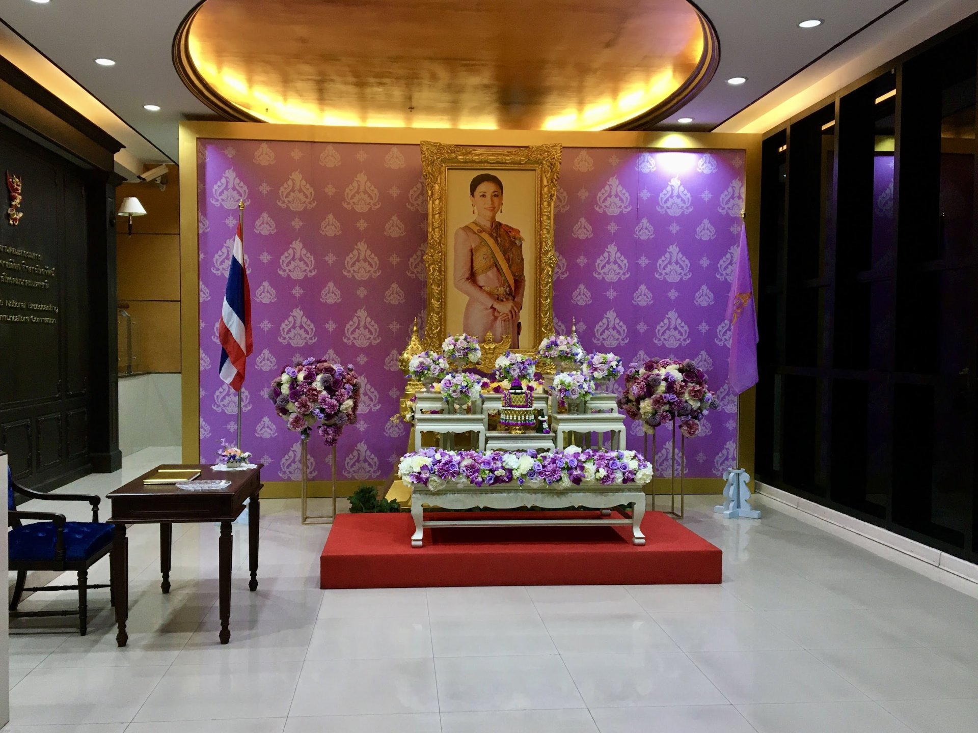 ซุ้มเฉลิมพระเกียรติ ออกแบบติดตั้งสมพระเกียรติ โดย Le Floriste"