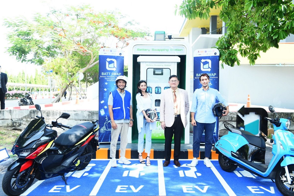 สลับแบตฯข้ามแบรนด์! กลยุทธ์พลิกโฉมตลาดมอเตอร์ไซค์ไฟฟ้าทั่วไทย - ev-roads