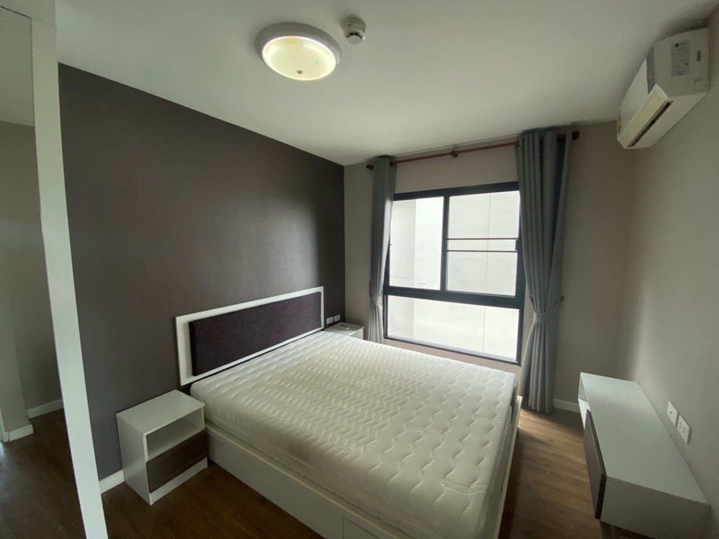 出售超级便宜！出售公寓可随时出租 Icondo Salaya项目 好地势 实质非常好 2卧室 收益一年6%利润 面积 45.14平方米