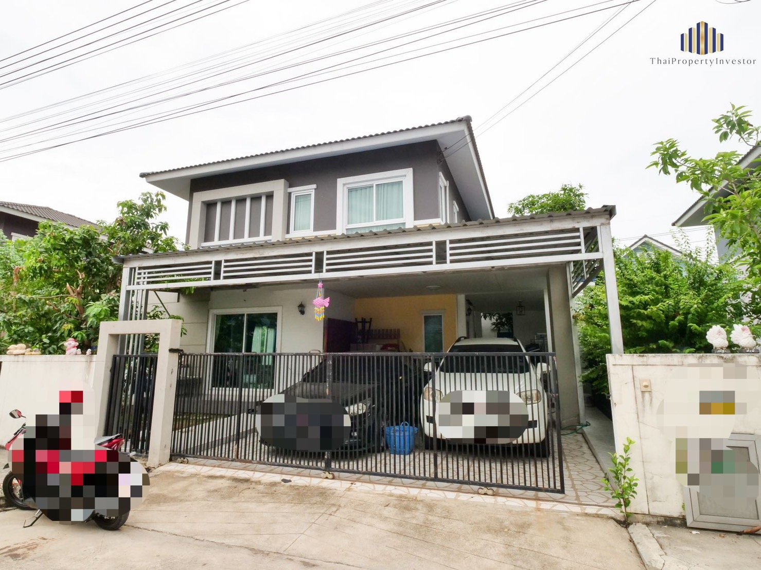 在项目前面！！ 出售别墅 Wang Thong, The Prairie Rangsit-Khlong Luang  64.3 平方哇， 房子后面不依附任何人， 近未来公园兰实