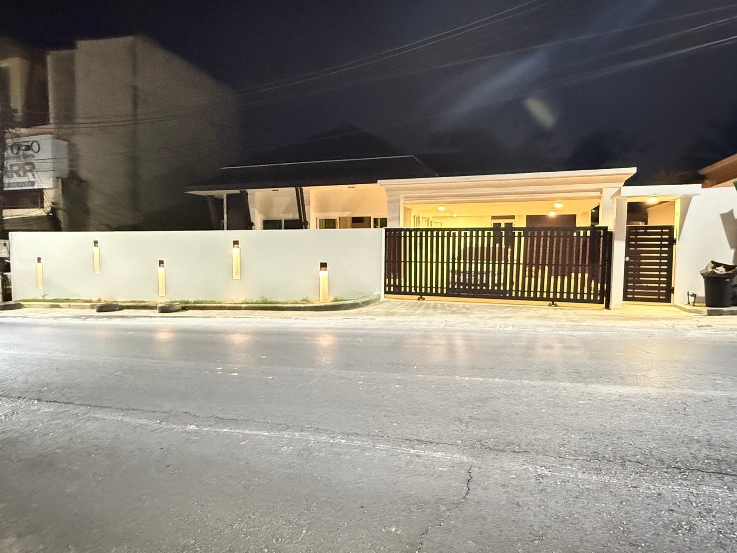 10R0446 This house for rent 3 bedroom 3 bathroom 50,000/month at Muang
