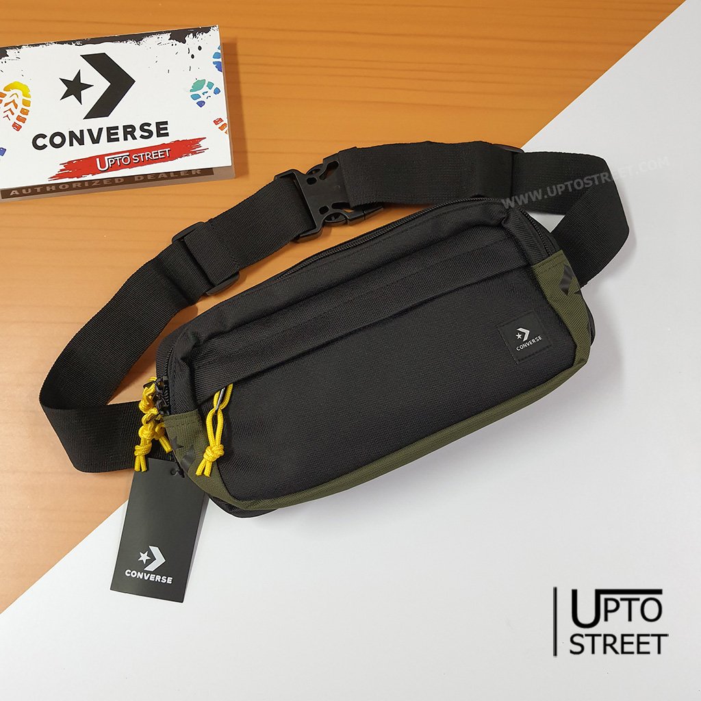 กระเป๋าคาดอก คาดเอว Converse Hiking Waist Bag - Black [1261676F0BK]