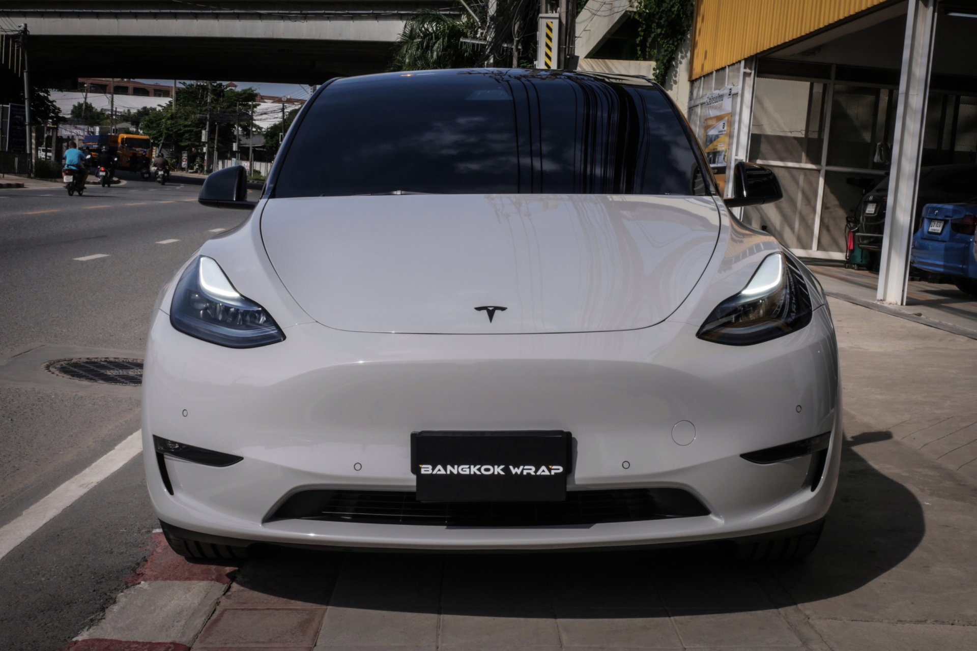 Crayon Grey - Model Y