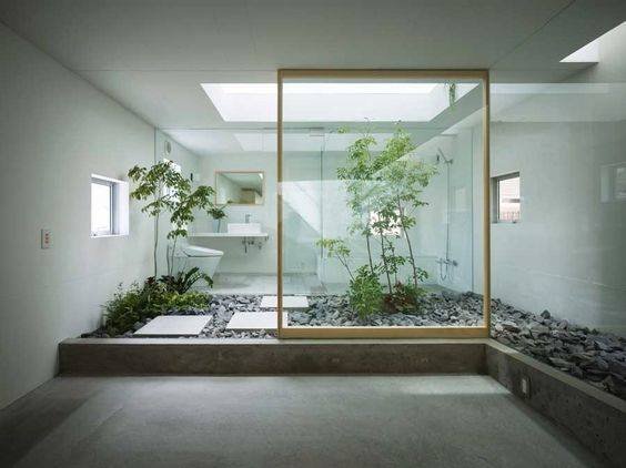 + สดชื่นสบายใจกับ Indoor Pool +