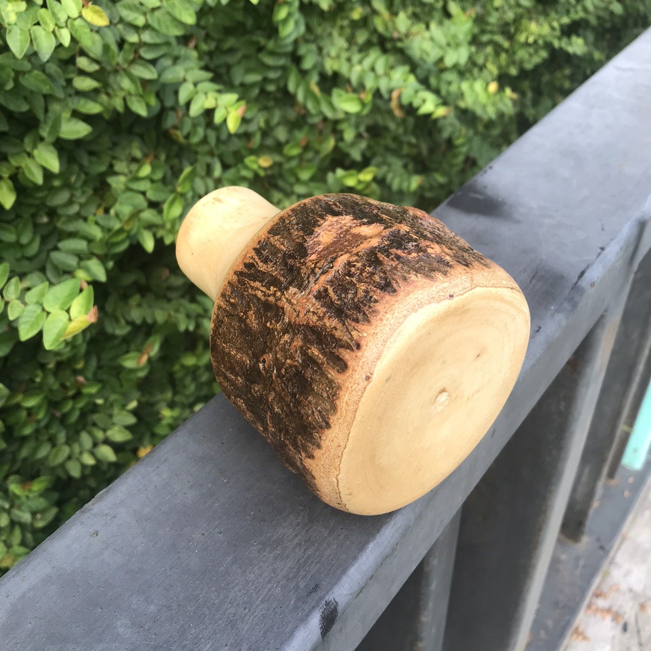 Mango wooden vase