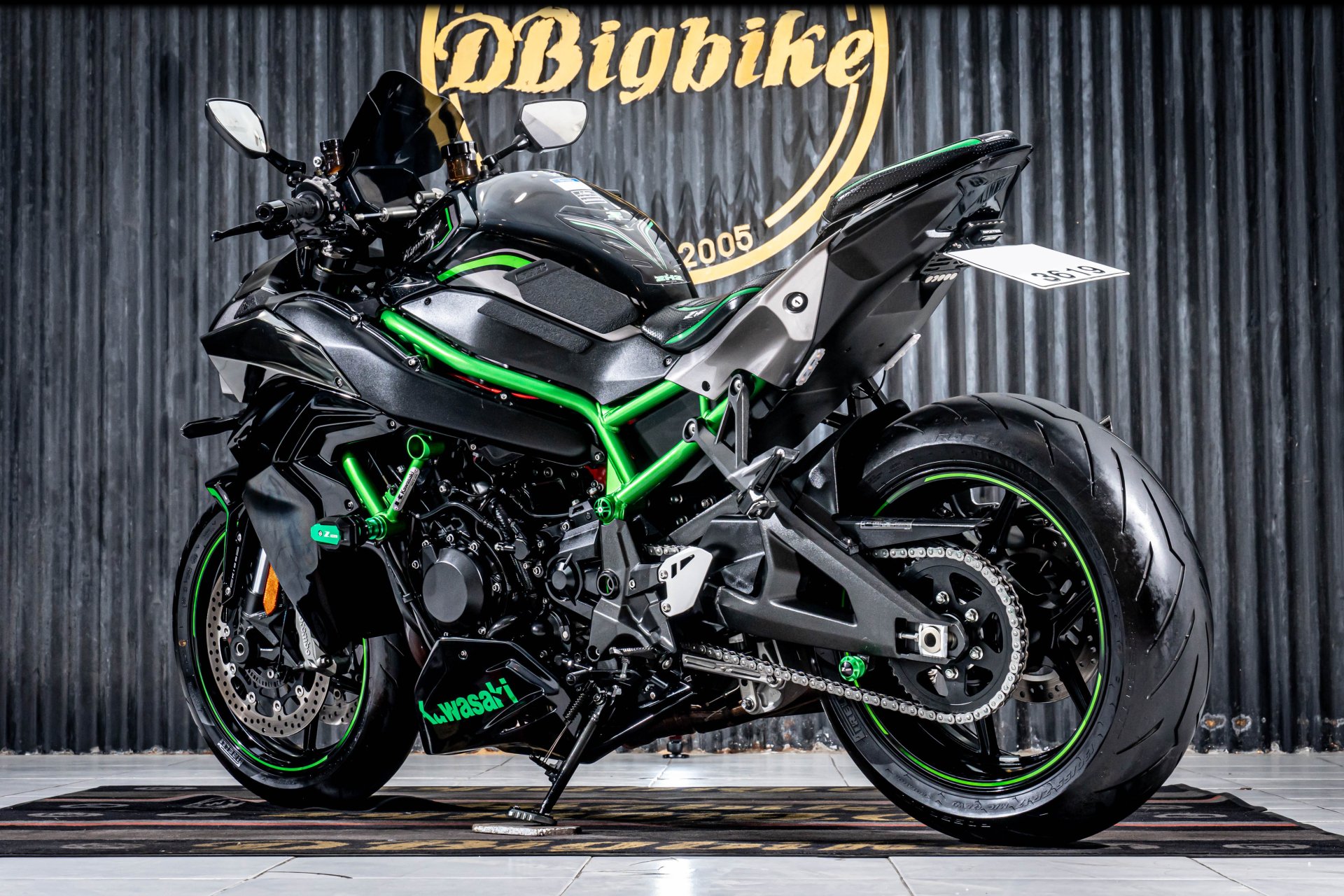 Kawasaki ZH2 - dbigbike