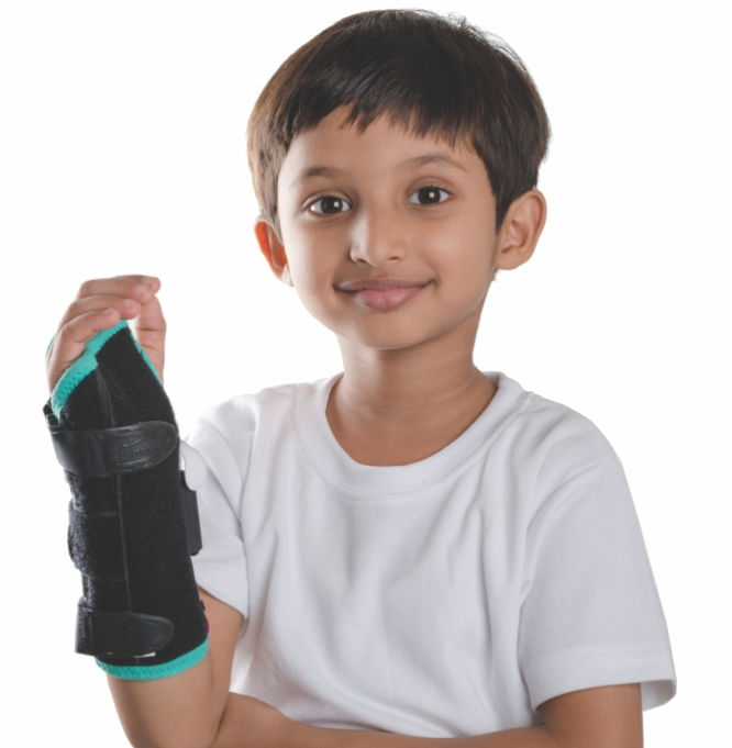 อุปกรณ์พยุงข้อมือ (เด็ก) Wrist Forearm Splint (Right & Left)