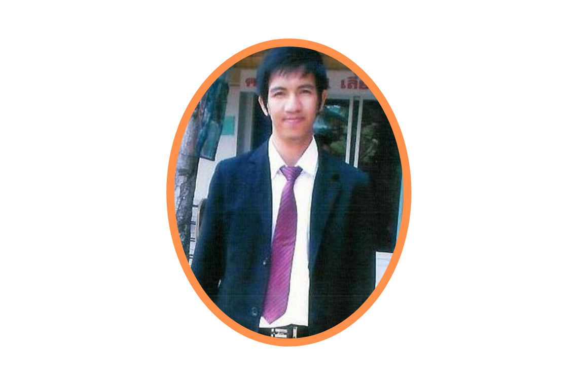 นายสถาพร ชื่นสงวน นายสถาพร ชื่นสงวน