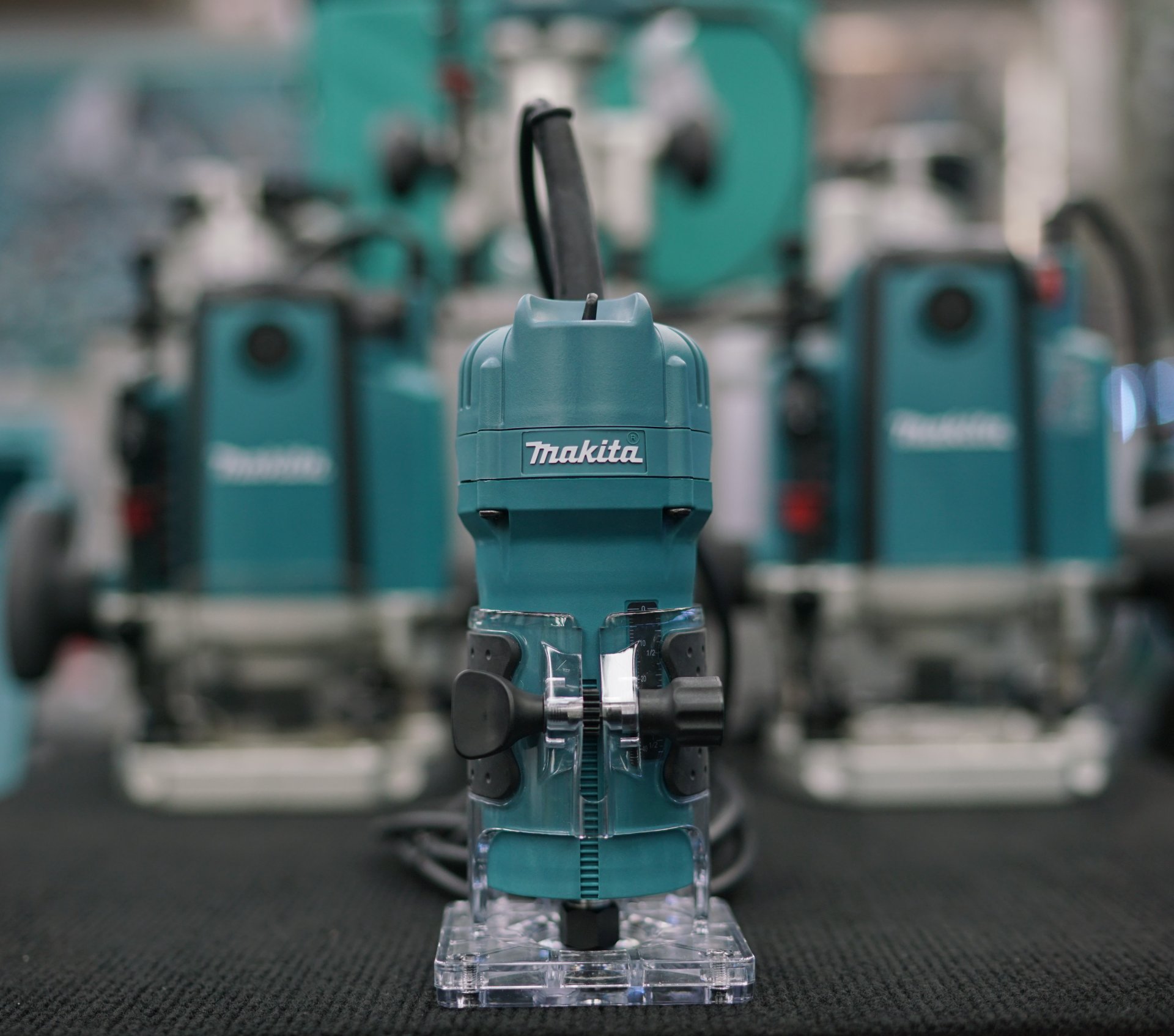 เครื่องทริมเมอร์ (Trimmer) MAKITA 3709 530W - jumboa