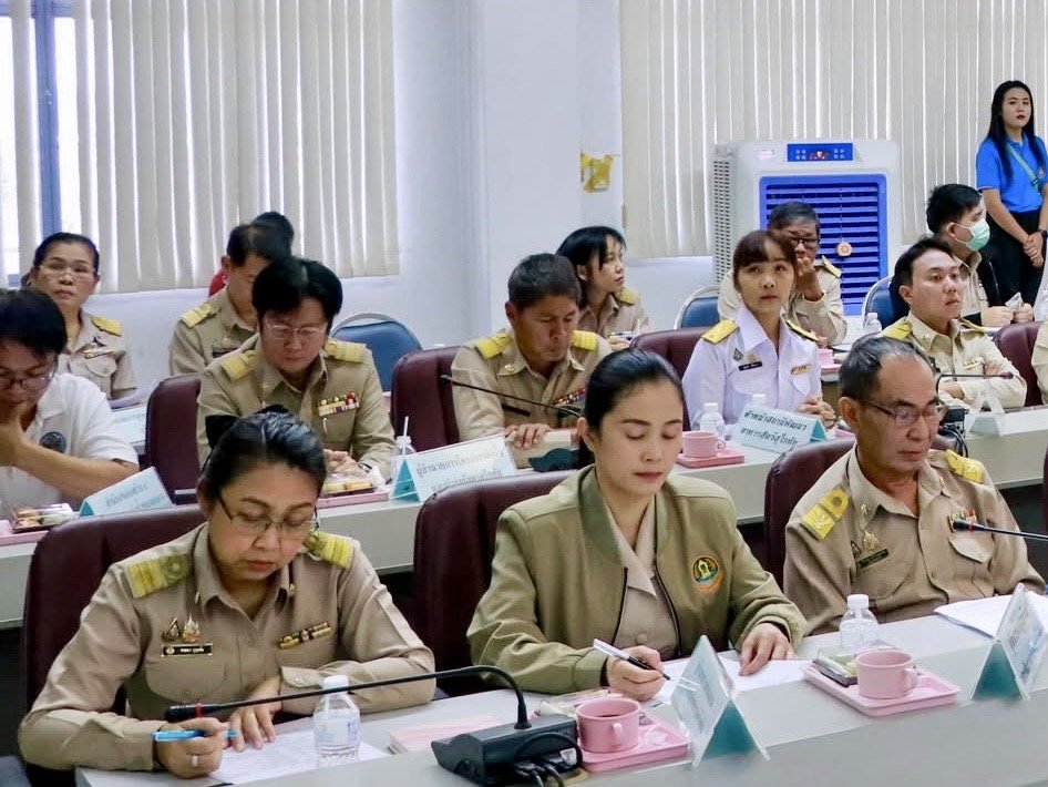 คบ.สุโขทัย  ร่วมประชุมคณะกรมการจังหวัดและหัวหน้าส่วนราชการจังหวัดสุโขทัย ครั้งที่ 1/2568 คบ.สุโขทัย  ร่วมประชุมคณะกรมการจังหวัดและหัวหน้าส่วนราชการจังหวัดสุโขทัย ครั้งที่ 1/2568