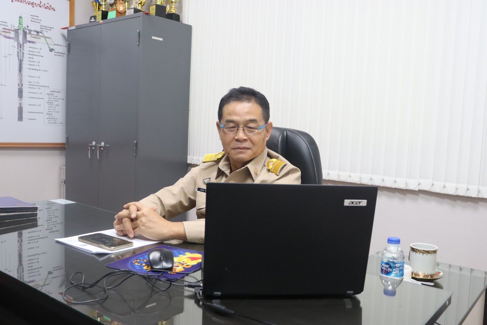 คบ.สุโขทัย  ร่วมประชุมคณะกรรมการจังหวัดและหัวหน้าส่วนราชการจังหวัดสุโขทัย ครั้งที่ 10/2566 คบ.สุโขทัย  ร่วมประชุมคณะกรรมการจังหวัดและหัวหน้าส่วนราชการจังหวัดสุโขทัย ครั้งที่ 10/2566