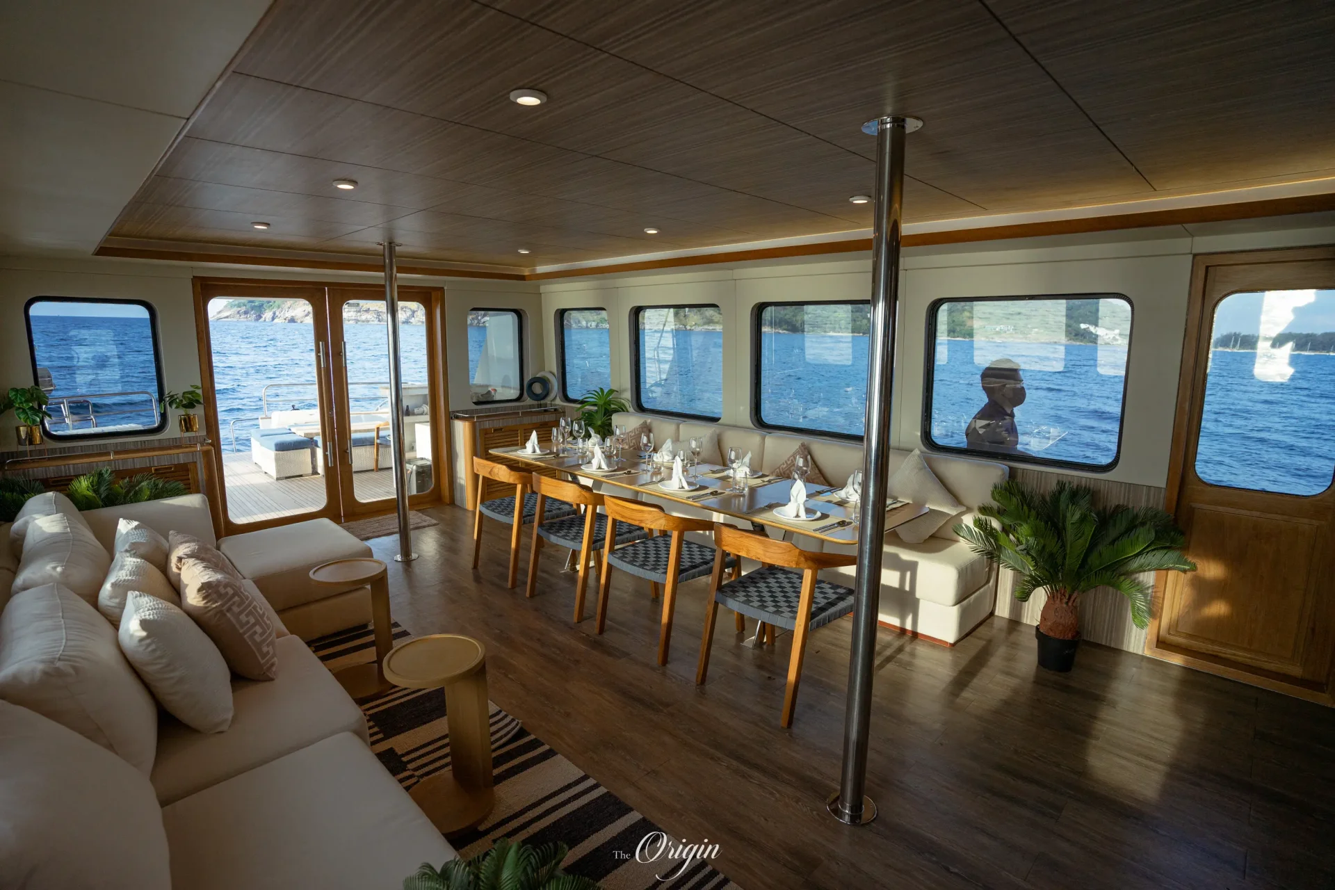 The Origin Motor Yacht Saloon