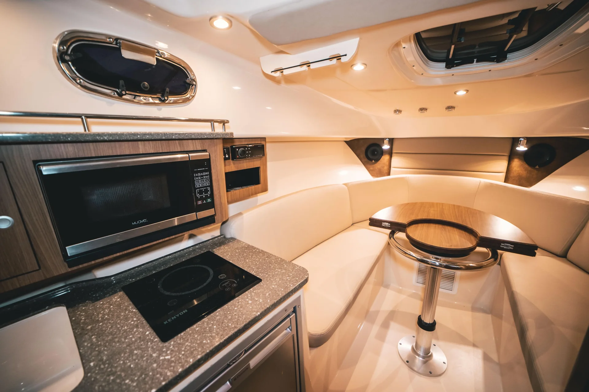 UNI Boston Whaler Phuket 2