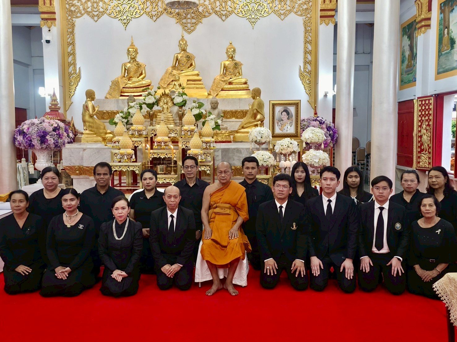 วิทยาลัยเทคโนโลยีสุราษฎร์พาณิชยการ เข้าร่วมพิธีบำเพ็ญกุศลสวดพระอภิธรรม ถวายพระราชกุศลพระบรมศพ สมเด็จพระนางเจ้าสิริกิติ์ พระบรมราชินีนาถ พระบรมราชชนนีพันปีหลวง