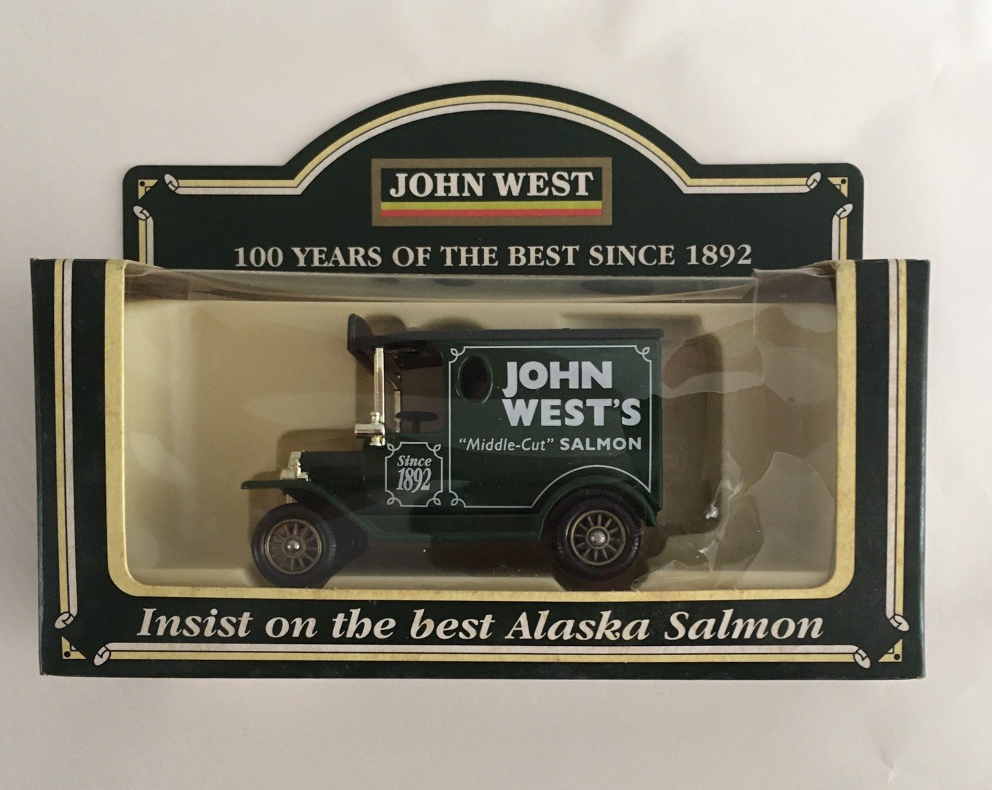 โมเดลรถ John West " Middle Cut " Salmon Model  Van