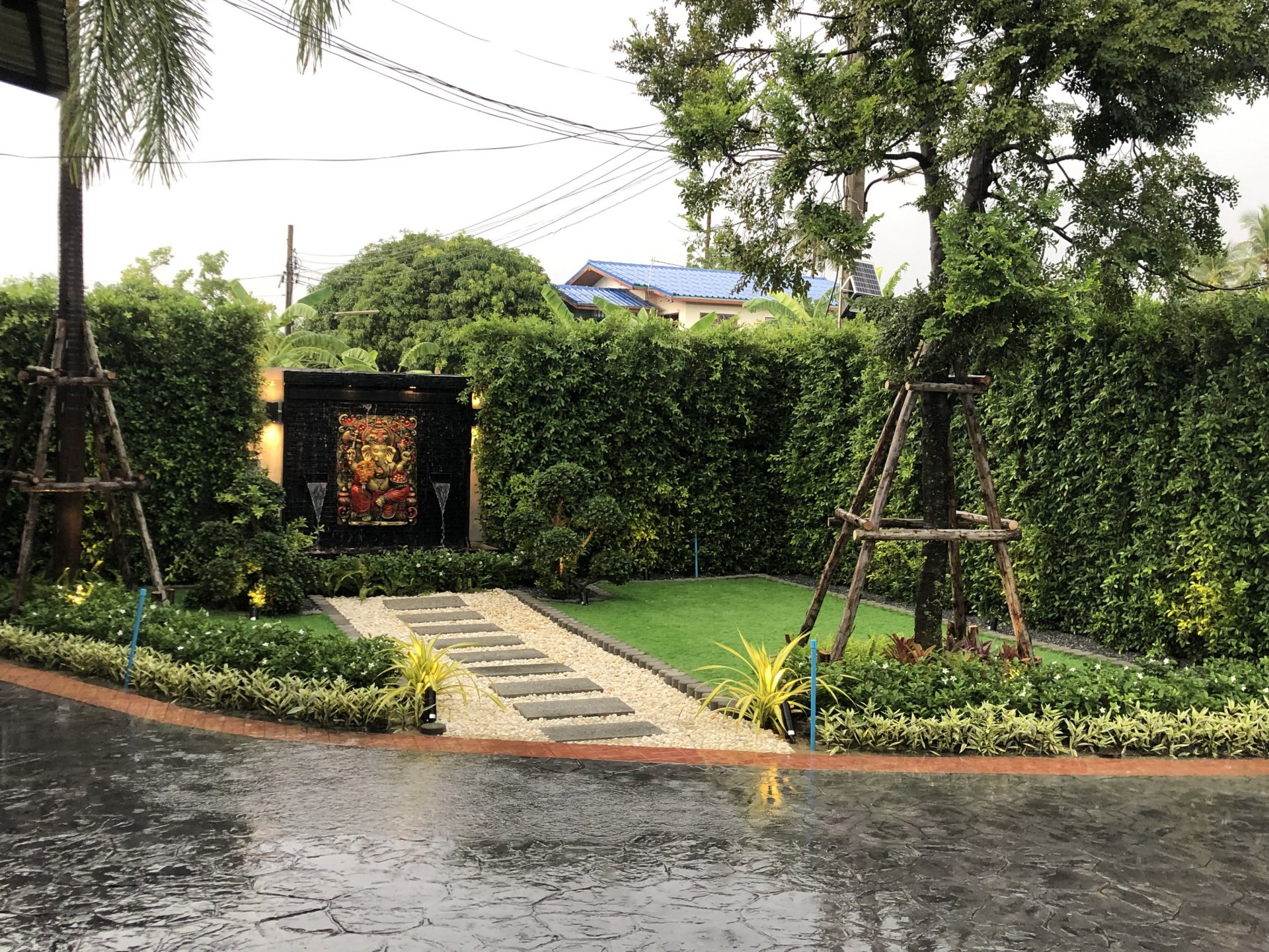 โครงการบ้านที่ตั้งอยู่ ถ.ราชพฤกษ์