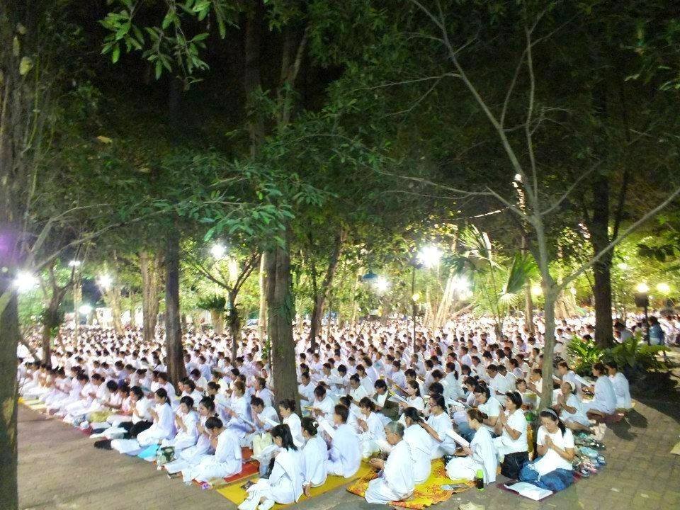 ปฏิบัติธรรมที่วัดสังฆทาน นนทบุรี