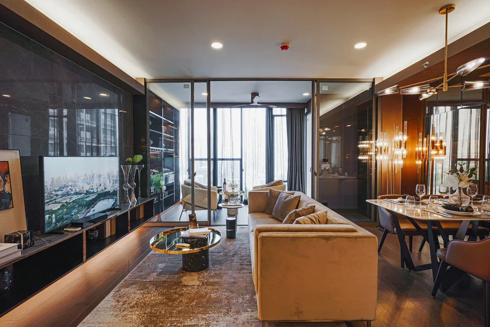 Wyndham Bangkok Queen 1BR P5