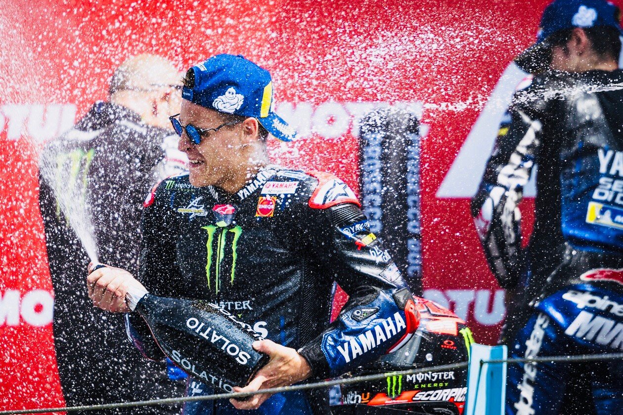 "ฟาบริโอ กวาร์ตาราโร่” โชว์เหนือ สร้างผลงานอันยอดเยี่ยม "ฟาบริโอ กวาร์ตาราโร่” โชว์เหนือ สร้างผลงานอันยอดเยี่ยม