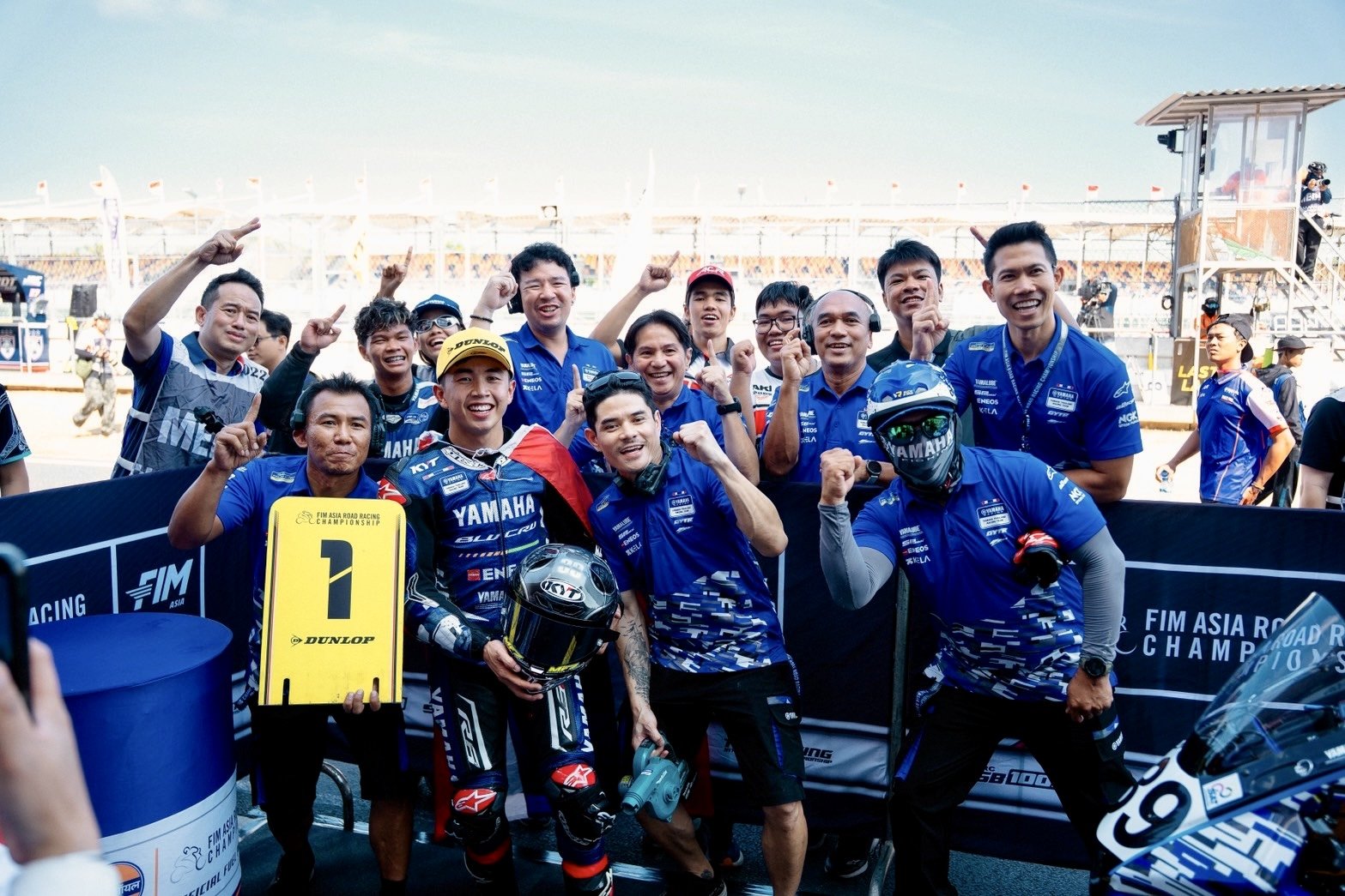 ไอเดีย กฤตภัทร ผงาดแชมป์ AP250 เรซแรกมานดาลิก้า 