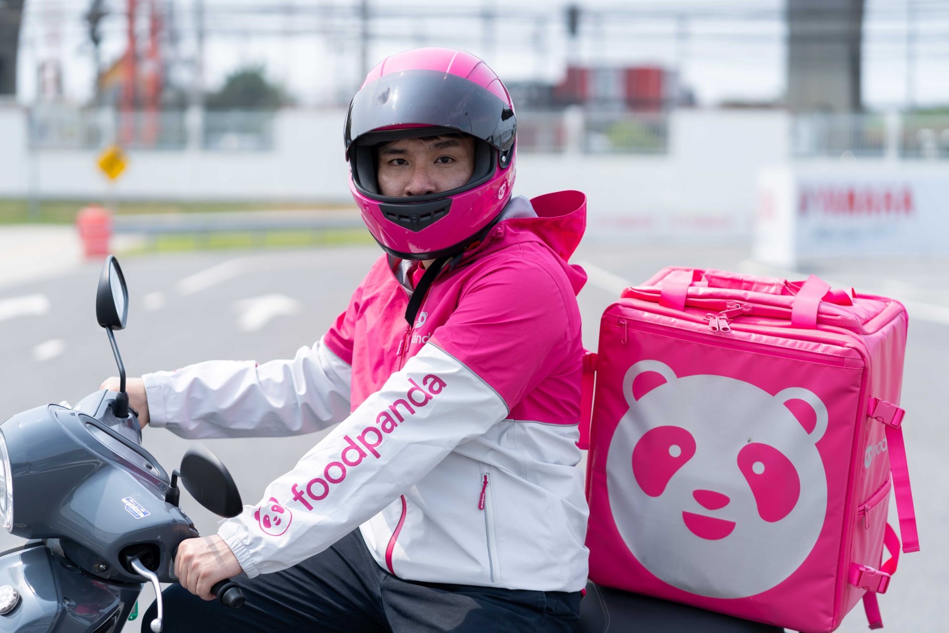 ไรเดอร์จาก foodpanda อัพสกิลขับขี่ปลอดภัยกับ Yamaha Riding Academy ไรเดอร์จาก foodpanda อัพสกิลขับขี่ปลอดภัยกับ Yamaha Riding Academy