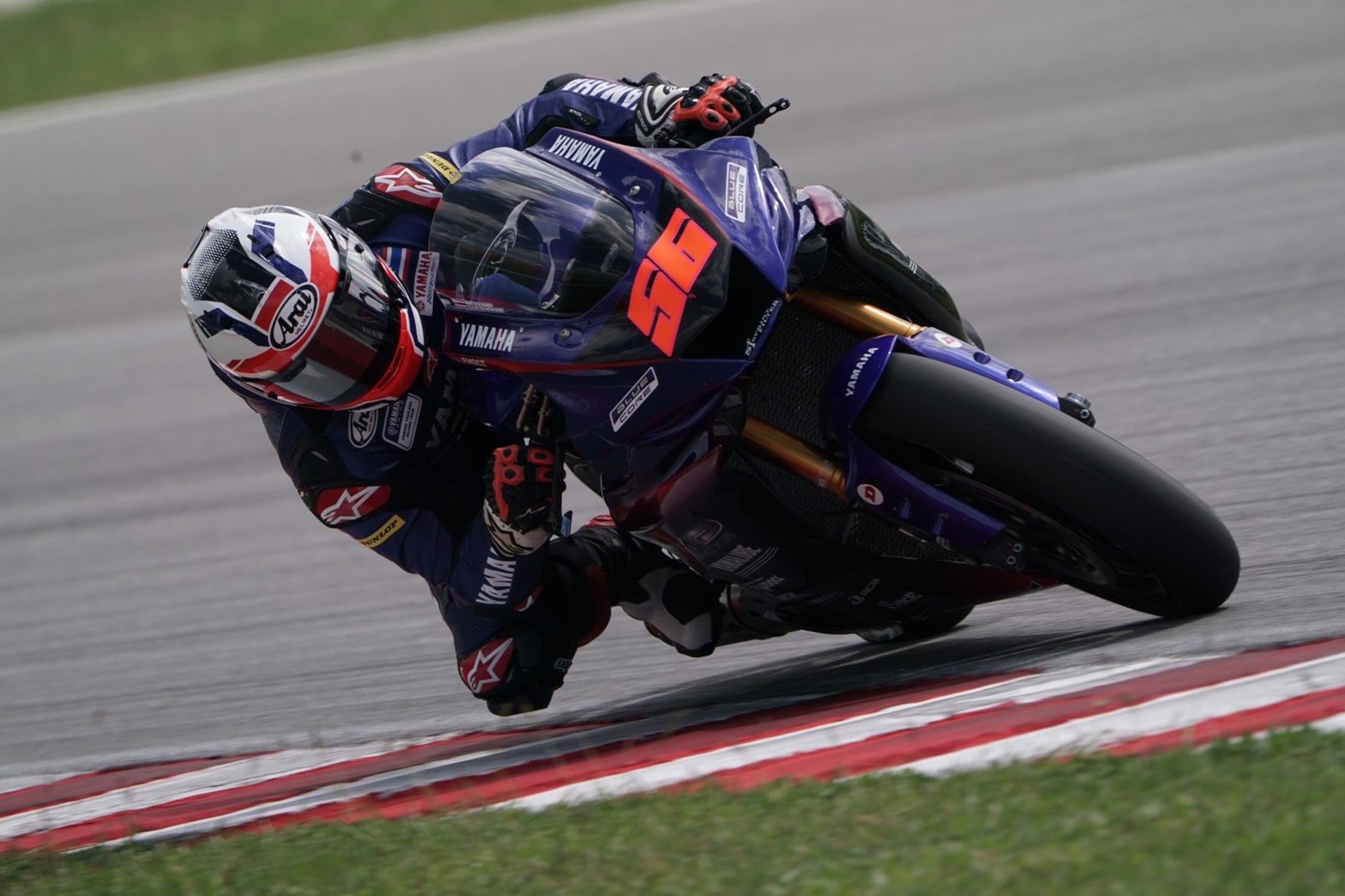 “แสตมป์” ออกสตาร์ตแถวหน้า ล่าแชมป์รุ่นใหญ่ ARRC “แสตมป์” ออกสตาร์ตแถวหน้า ล่าแชมป์รุ่นใหญ่ ARRC