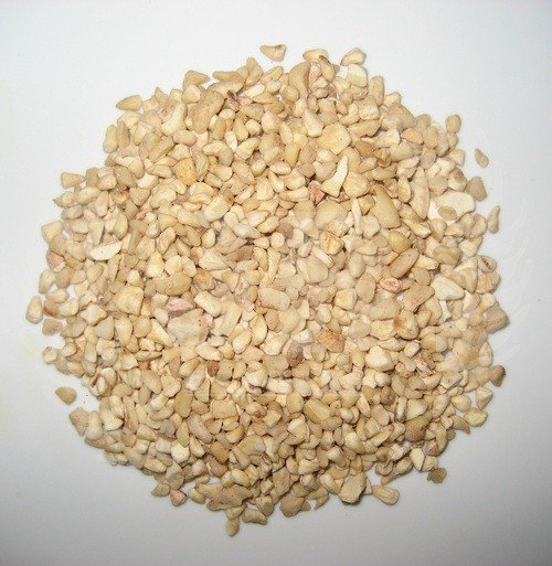 Diced Cashew Nut 500 G Bakeryland