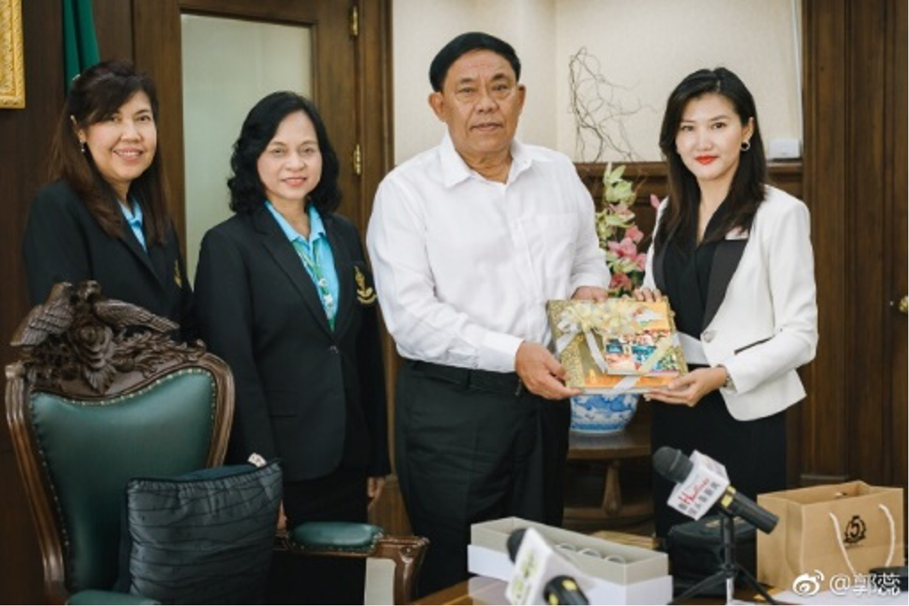泰国中信亚洲投资国际有限公司董事长兼首席执行官章骋（培炎）先生采访曼谷市长阿萨云警察上将