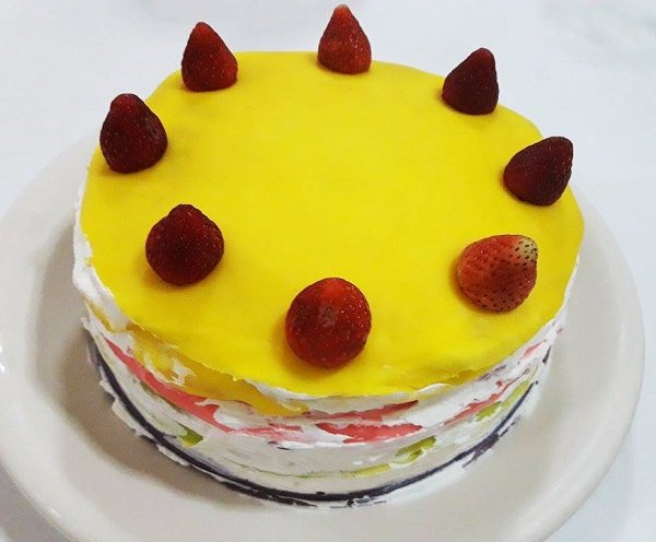 เครปเค้กผลไม้สด (Crepe Fruit Cake)/(Crepe Cake Fruit)