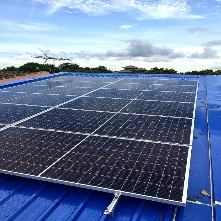 ติดตั้งระบบโซล่าร์เซลล์ 5 kW On-grid system สถานที่ เขตค้นนายาว กทม. ติดตั้งระบบโซล่าร์เซลล์ 5 kW On-grid system สถานที่ เขตค้นนายาว กทม.