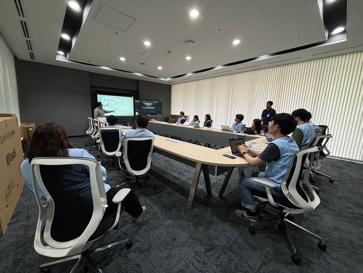 จออัจฉริยะ 75 นิ้ว High-End Products Wireless Presentation Smart Pen