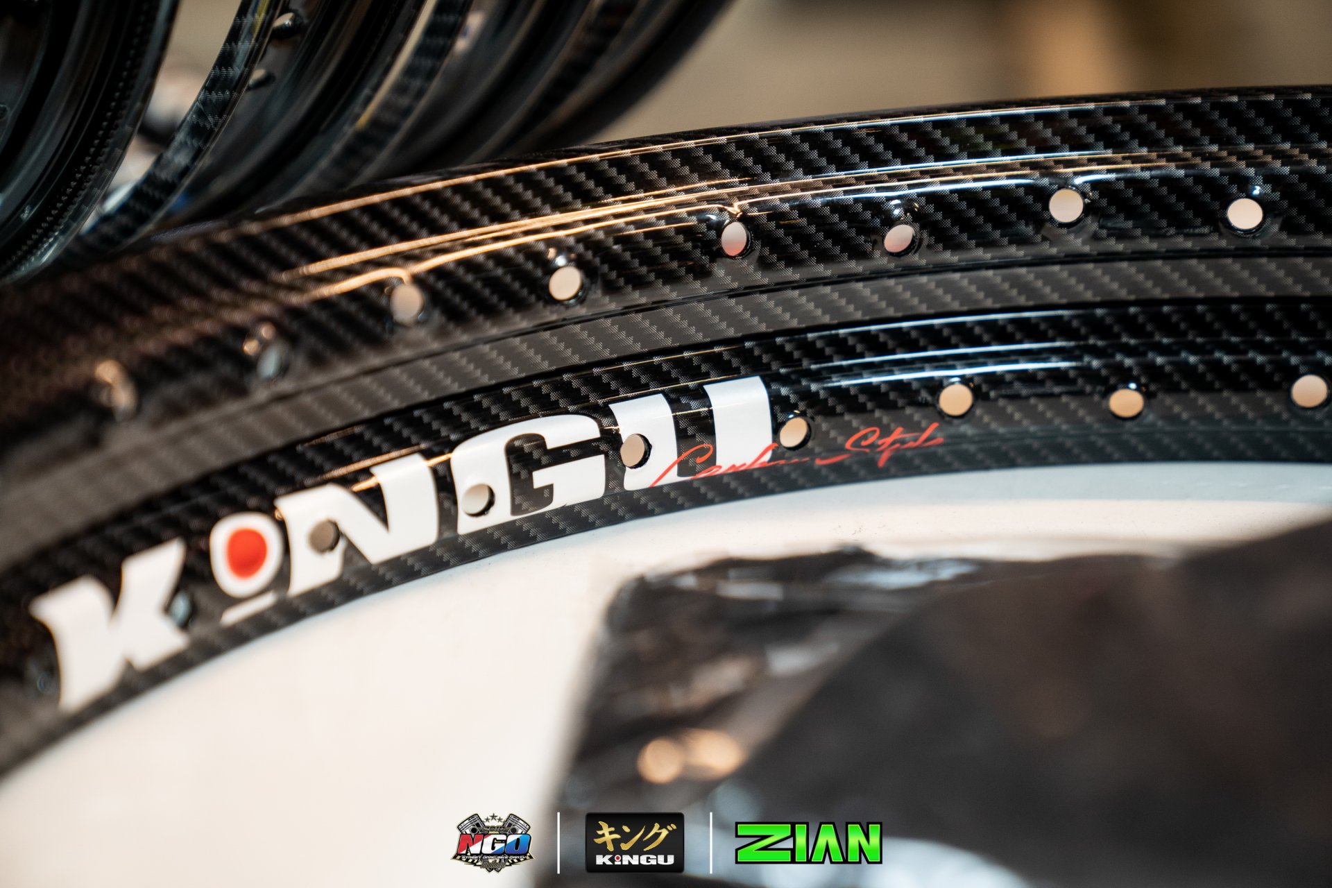 KINGU Rim Carbon Style (Alloy Material) Light/Hard/Stable - kingualloy