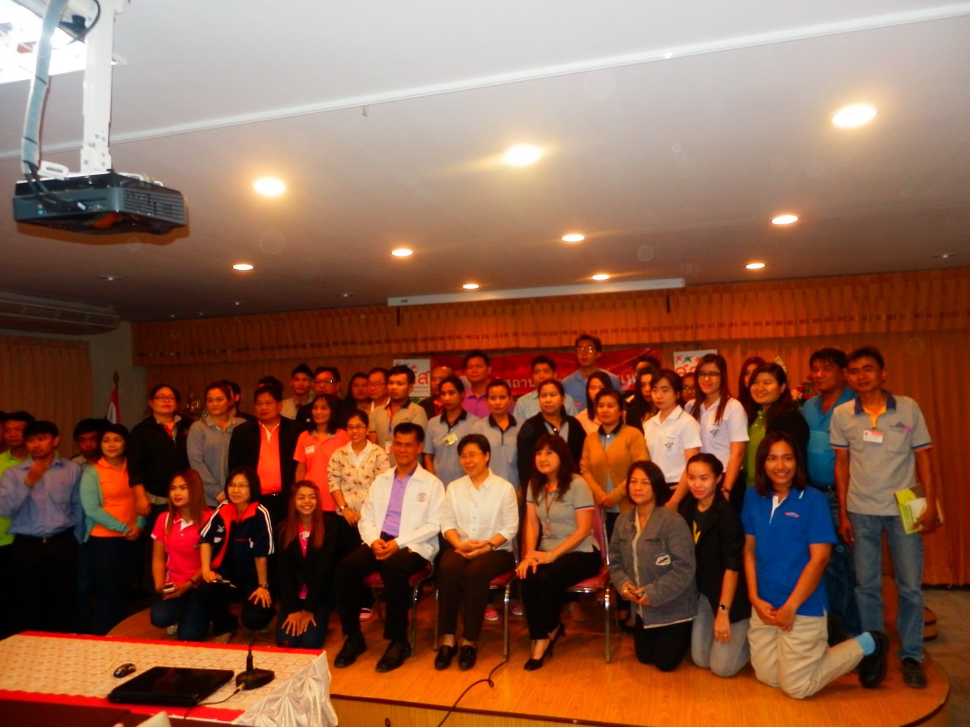 สมาคมพัฒนาคุณภาพสิ่งแวดล้อม ร่วมกับภาคีในจังหวัดราชบุรี จัดกิจกรรมประชุมเชิงปฏิบัติการสัญจร