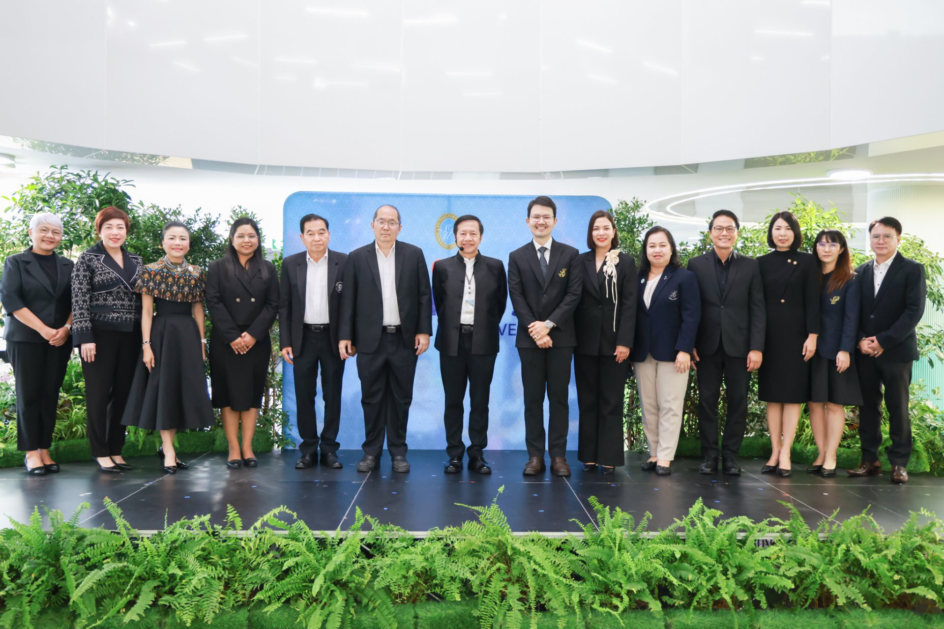 สถาบันวิจัยและพัฒนา มหาวิทยาลัยสวนดุสิต จัดโครงการเสวนา The Power of SDU: Future Food & Tourism  คิดงานวิจัยให้ทันโลก ผ่านเลนส์สวนดุสิต