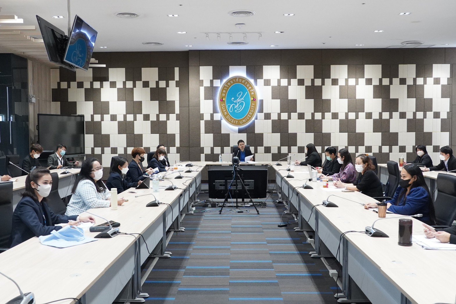 สถาบันวิจัยและพัฒนา จัดประชุมคณะกรรมการดำเนินงานของสถาบันวิจัยและพัฒนา ครั้งที่ ๖(๘๐)/2566