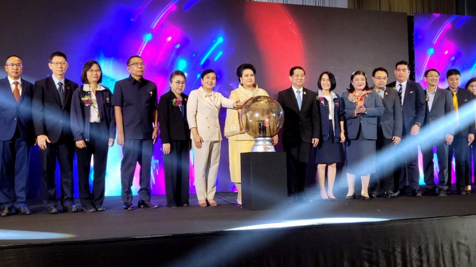 สถาบันวิจัยและพัฒนา มหาวิทยาลัยสวนดุสิต เข้าร่วมการประชุมเครือข่ายบุคลากรด้านวิทยาศาสตร์ วิจัยและนวัตกรรม ประจำปี พ.ศ. 2567