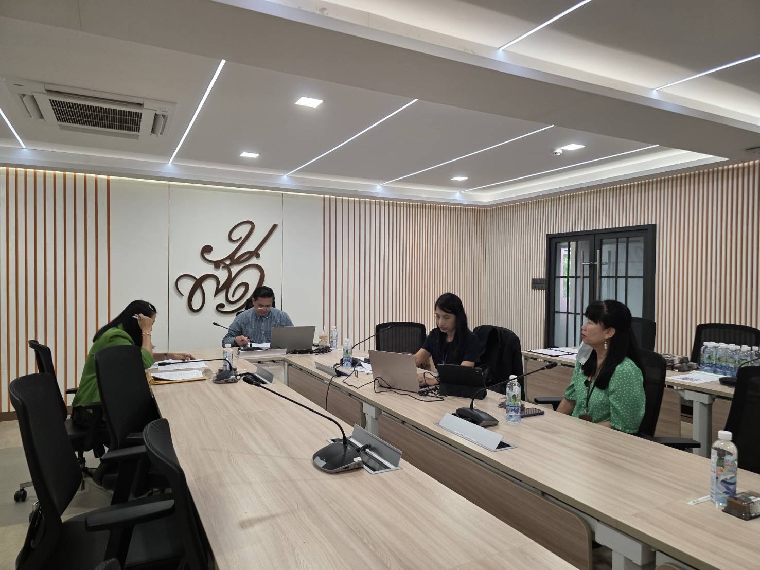 สถาบันวิจัยและพัฒนา ร่วมกับ เครือข่ายการวิจัย SDU Research Club จัดกิจกรรมคลินิกวิจัยเพื่อพัฒนาข้อเสนอโครงการวิจัย: คลับการศึกษาปฐมวัยแบบสหกิจศึกษา มหาวิทยาลัยสวนดุสิต