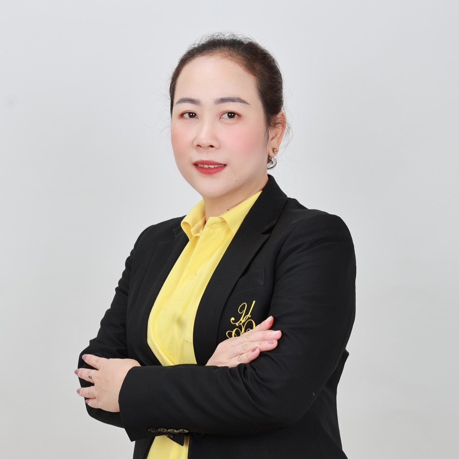 นางสาวณิชาภัส ตั้งบวรพิมล นางสาวณิชาภัส ตั้งบวรพิมล