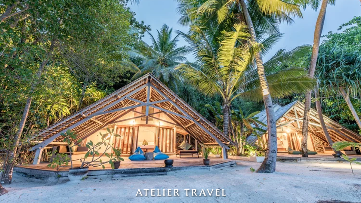 ห้องพักริมชายหาด Misool Eco Resort Raja Ampat | Atelier Travel