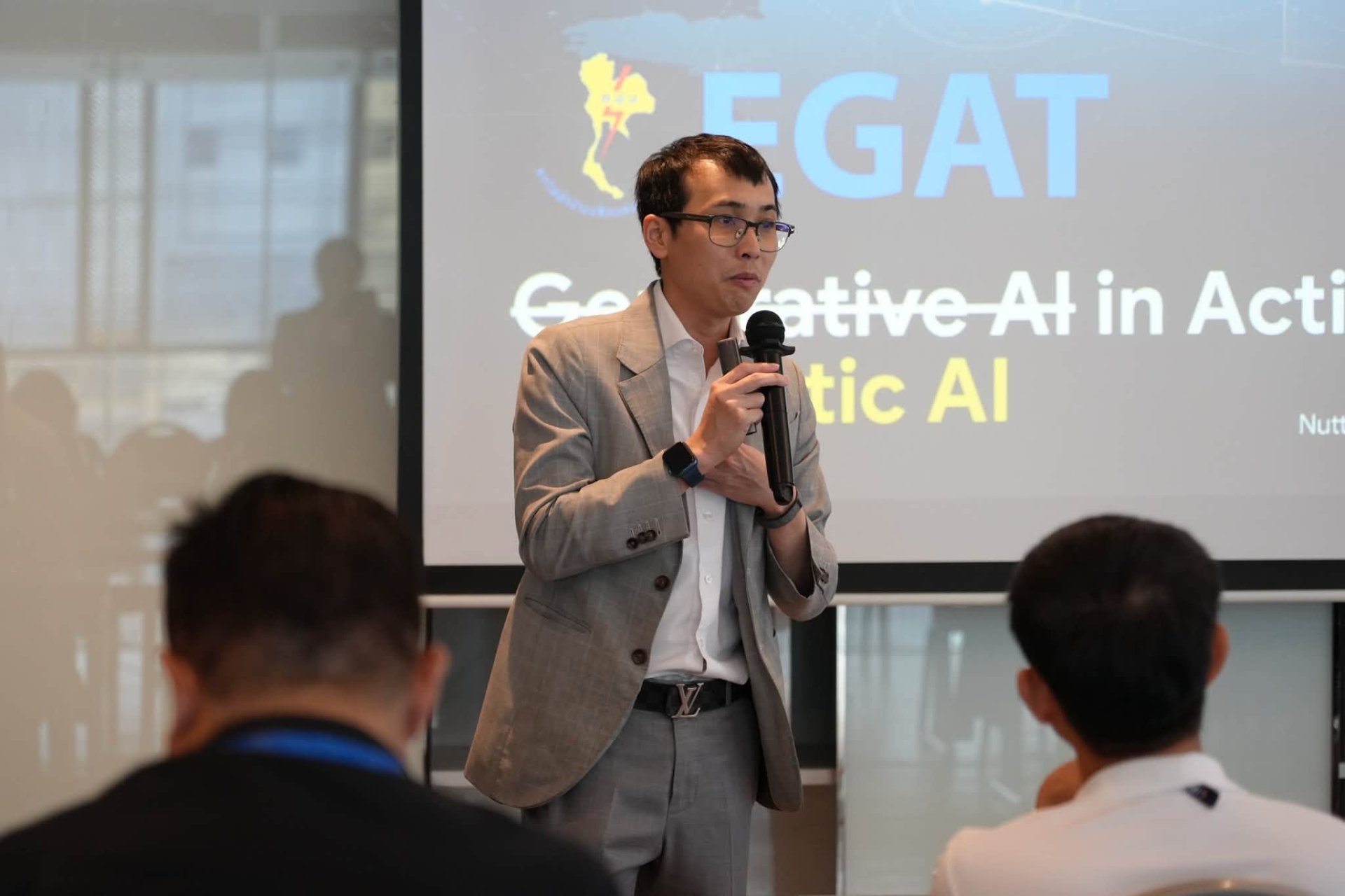 เปิดมุมมองใหม่เกี่ยวกับ Agentic AI เทคโนโลยีที่กำลังเข้ามาเปลี่ยนรูปแบบการทำงานและการขับเคลื่อนองค์กรในยุคดิจิทัล