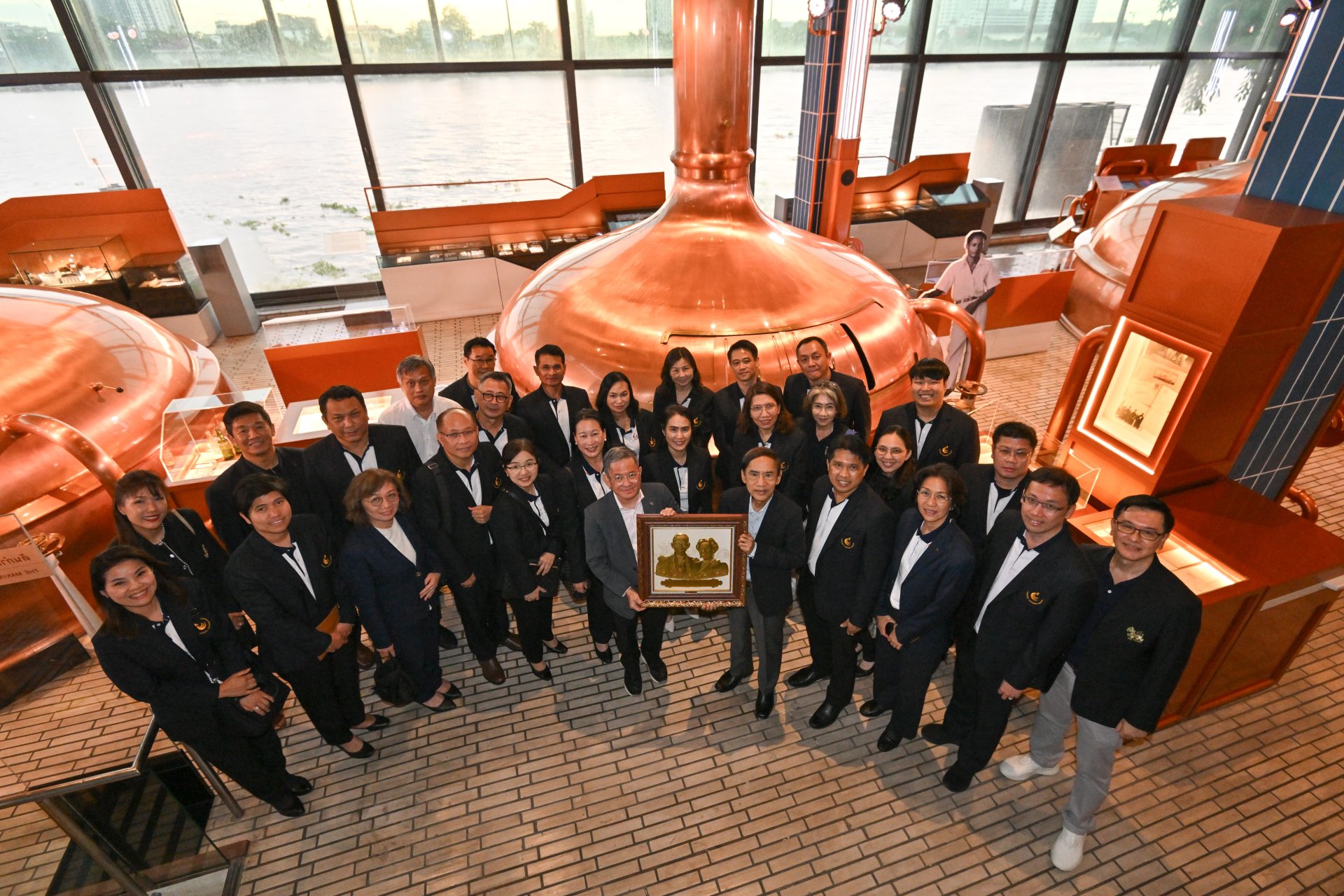 IRDP นำคณะผู้เข้าอบรมหลักสูตร Leadership Succession Program (LSP) รุ่นที่ 17 ศึกษาดูงาน ณ บริษัท บุญรอดบริวเวอรี่ จำกัด