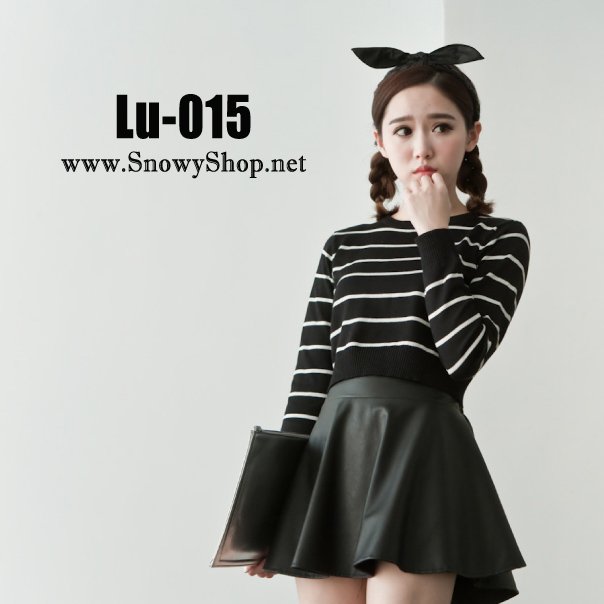  [[PreOrder]] [เสื้อไหมพรม] [Lu-015] Lulu's เสื้อไหมพรมสีดำลายทางตัวสั้นมีสไตล์