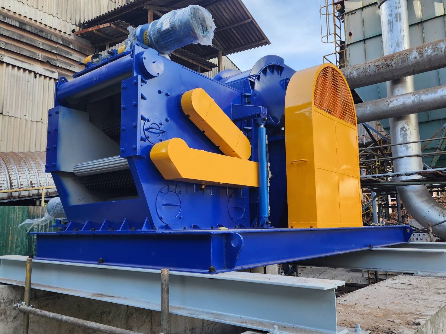 Drum Chipper Machine (Roller Feed)