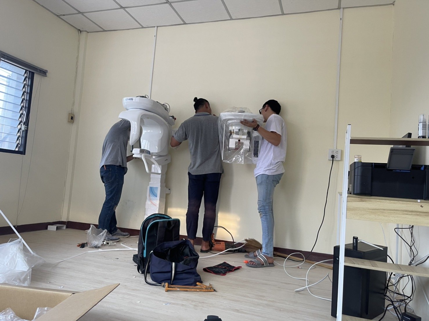 จัดส่งเครื่องOwandy I-MAX Ceph 2D One Senser ให้กับ คลินิกรัตติกาล จังหวัดนครราชสีมา จัดส่งเครื่องOwandy I-MAX Ceph 2D One Senser ให้กับ คลินิกรัตติกาล จังหวัดนครราชสีมา