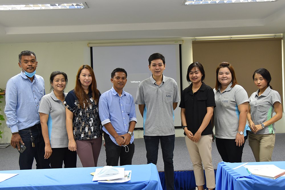 อบรมให้ความรู้เกี่ยวกับเครื่อง Intraoral scan shinning 3D ให้กับ บริษัทไชยา อารี เด็นทัล แลป อบรมให้ความรู้เกี่ยวกับเครื่อง Intraoral scan shinning 3D ให้กับ บริษัทไชยา อารี เด็นทัล แลป