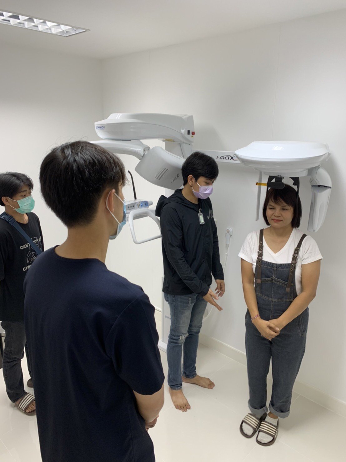 เทรนสอนการใช้งาน OWANDY I-Max 3D Ceph ให้กับคลินิกทันตกรรมทีธเฮ้าส์ Teeth House Dental Clinic  เทรนสอนการใช้งาน OWANDY I-Max 3D Ceph ให้กับคลินิกทันตกรรมทีธเฮ้าส์ Teeth House Dental Clinic