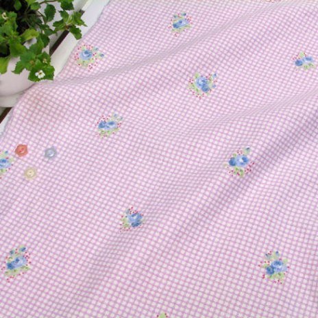 ผ้า cotton & linen ญี่ปุ่น ถุงแป้งลายดอกไม้+สก๊อตพื้นม่วง ขนาด 1/9 เมตร (33*45ซม.)