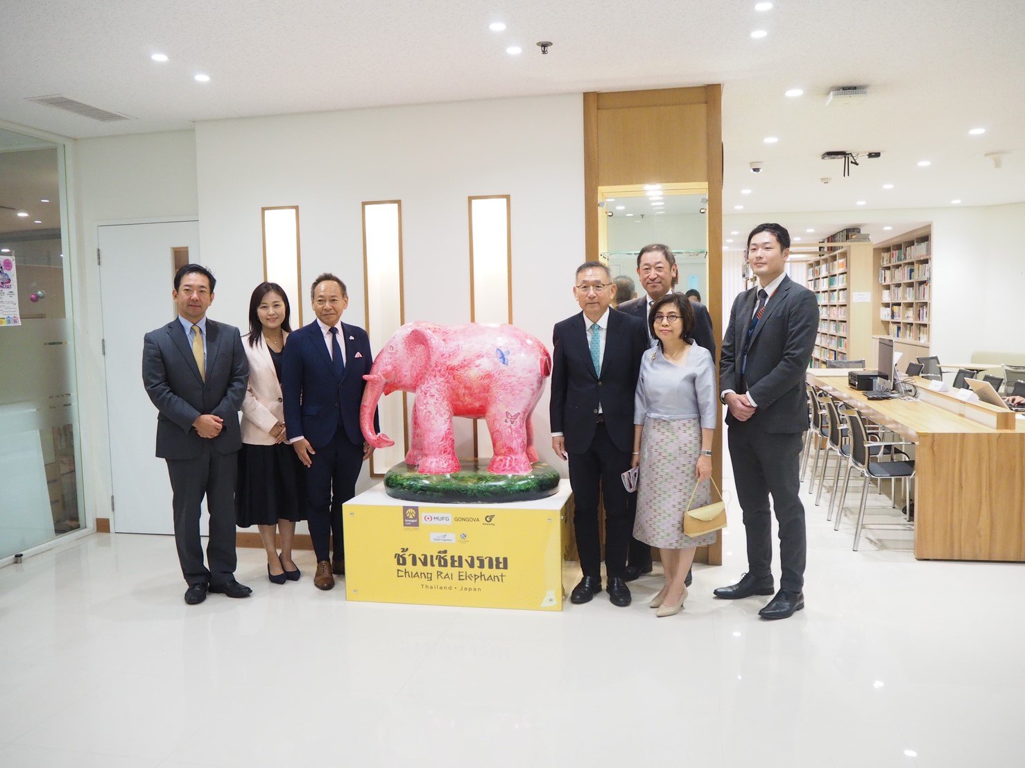 Deliver “Chiang Rai Elephants” to Japanese Association in Thailand