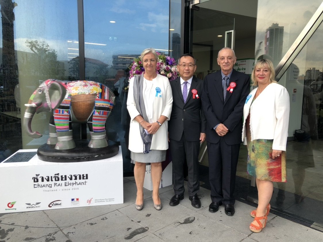 Delivers "Chiang Rai Art Elephant" to Alliance Françoise Bangkok
